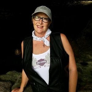 Meet your Posher, Sherrie